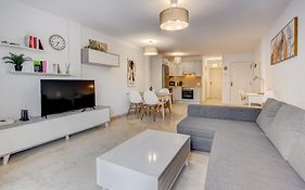 Paraiso Palm Mar Beautiful & Bright Renovated Apartment With Air Conditioning